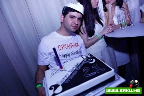 В Баку состоялась «MTV White Party 2011»