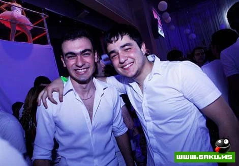 В Баку состоялась «MTV White Party 2011»
