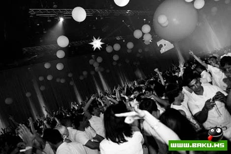 В Баку состоялась «MTV White Party 2011»