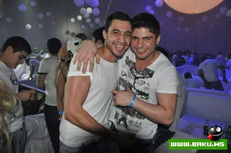 В Баку состоялась «MTV White Party 2011»