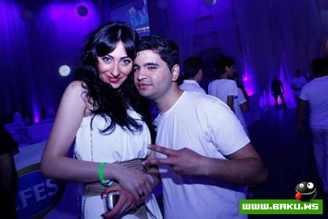 В Баку состоялась «MTV White Party 2011»