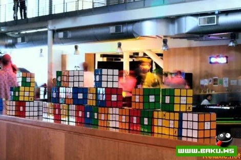 Офис Google vs. офис Facebook