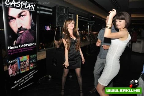 Party «Summer blast» с участием Tara McDonald