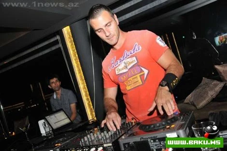 Party «Summer blast» с участием Tara McDonald