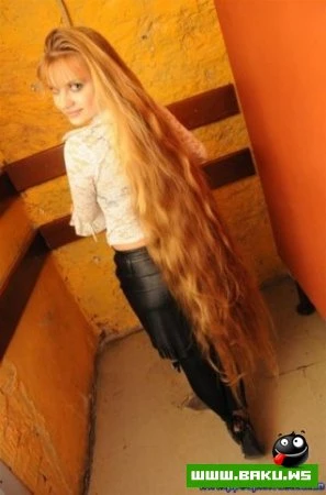 Девушка с длинными волосами (16)