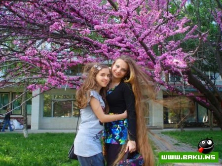 Девушка с длинными волосами (16)