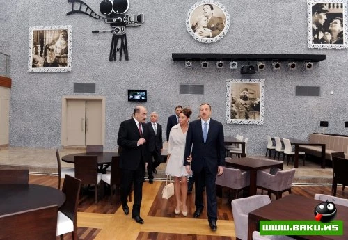 Президент Ильхам Алиев и его супруга Мехрибан Алиева приняли участие в открытии кинотеатра 