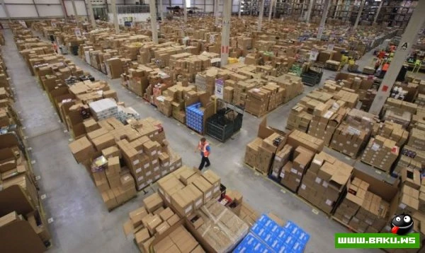 Взгляд изнутри на склад интернет-магазина Amazon (12 фото)