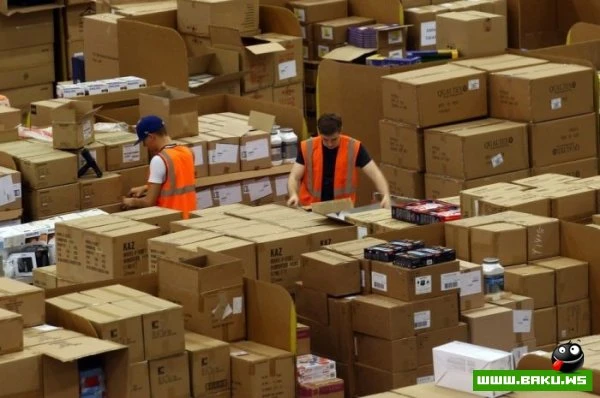 Взгляд изнутри на склад интернет-магазина Amazon (12 фото)