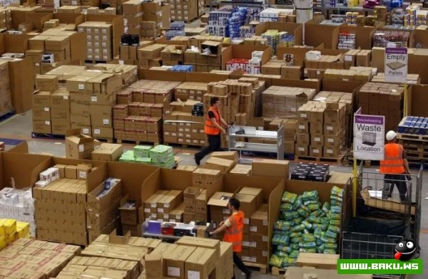 Взгляд изнутри на склад интернет-магазина Amazon (12 фото)