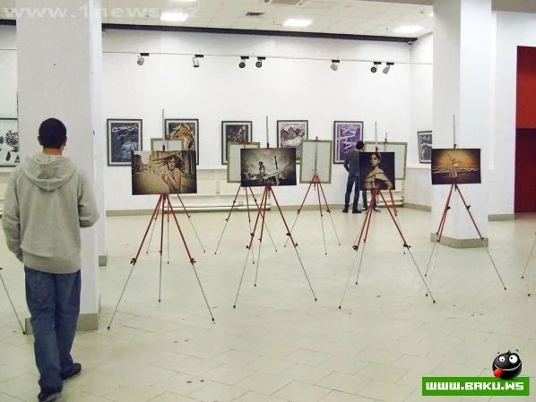 Замик снял в новом клипе украинскую актрису – ФОТО
