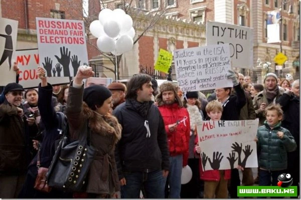 Фотографии московского митинга и других