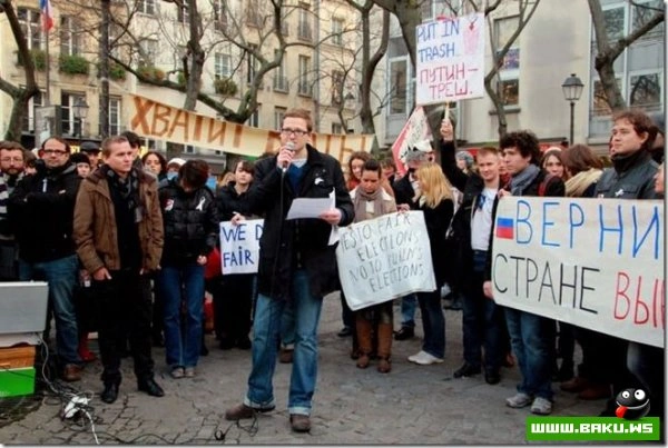 Фотографии московского митинга и других