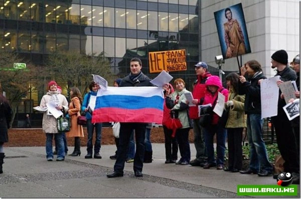 Фотографии московского митинга и других