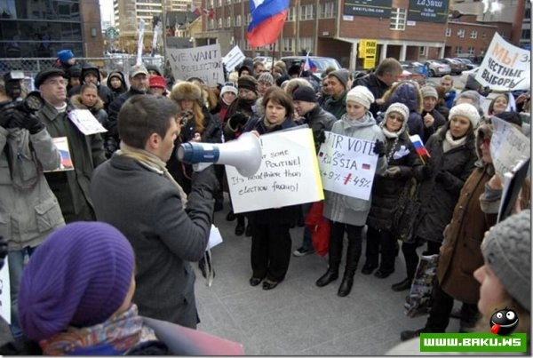 Фотографии московского митинга и других