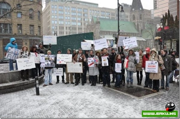 Фотографии московского митинга и других