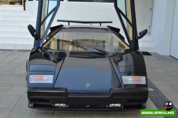 Lamborghini Countach на аукционе (63 фото)