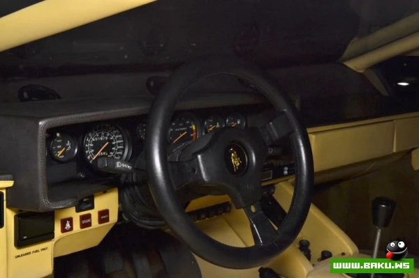 Lamborghini Countach на аукционе (63 фото)