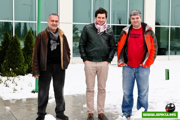 Под крылом самолета - Баку. Под крылом самолета - Баку.