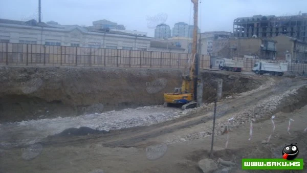 В центре Баку закладывается просторный парк
