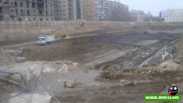 В центре Баку закладывается просторный парк