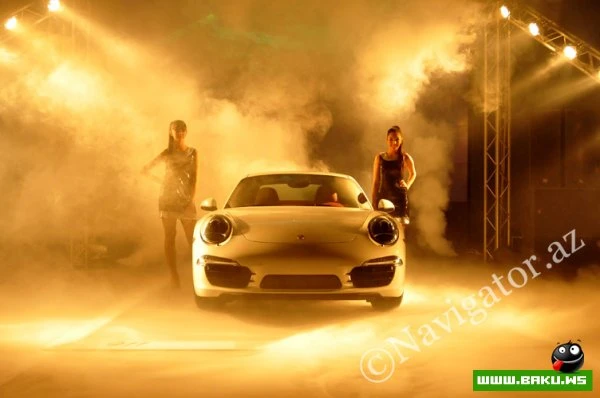 Новый Porsche 911 в Баку