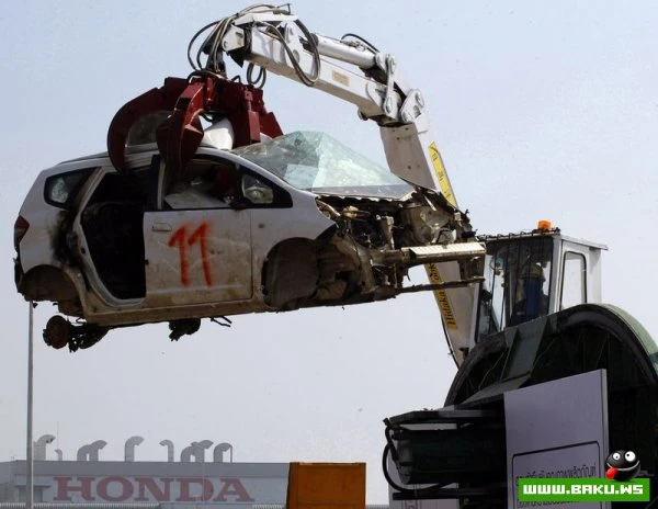 Honda уничтожит более 1000 машин (23 фото)