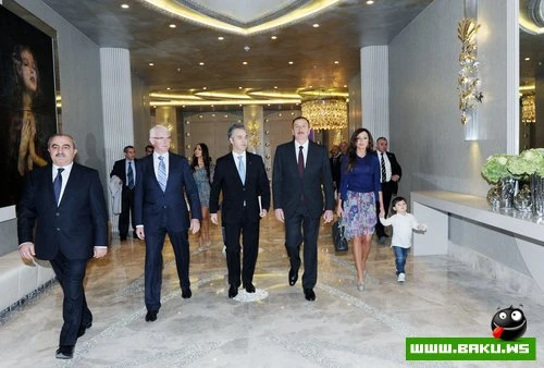 Президент Ильхам Алиев и его супруга Мехрибан Алиева приняли участие в открытии комплекса Jumeirah Bilgah Beach Hotel в Баку