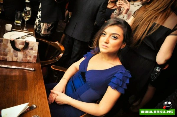 Opening Evde Bar & Grill