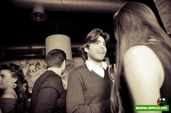 Opening Evde Bar & Grill