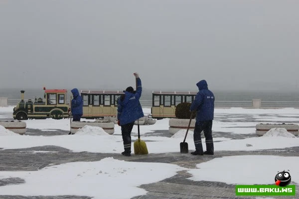 Exclusive! Снежный Баку - 08.02.2012 [44 фото+ видео]