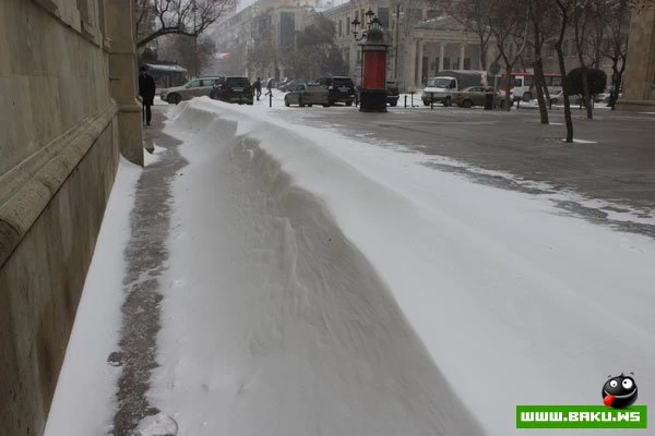 Exclusive! Снежный Баку - 08.02.2012 [44 фото+ видео]