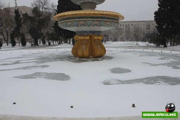 Exclusive! Снежный Баку - 08.02.2012 [44 фото+ видео]