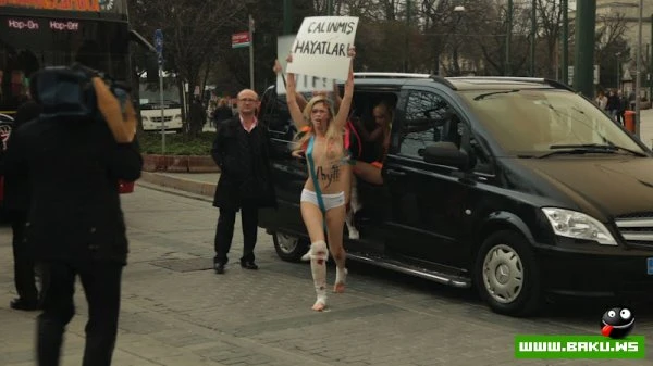 Акция FEMEN в Стамбуле [15 фото + видео]