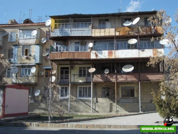 Нахичевань - город удивительных балконов [30 фото]