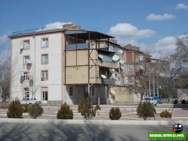 Нахичевань - город удивительных балконов [30 фото]