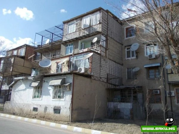 Нахичевань - город удивительных балконов [30 фото]