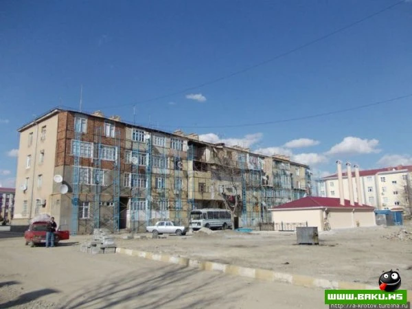 Нахичевань - город удивительных балконов [30 фото]