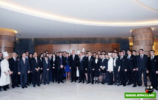 Президент Ильхам Алиев и его супруга Мехрибан Алиева приняли участие в открытии в Баку отеля JW Marriott Absheron