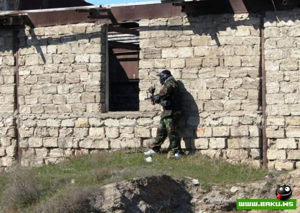 В Баку прошли соревнования по пейнтболу [20 фото]