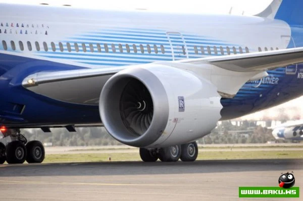 В Баку прошла презентация самолета Boeing-787 Dreamliner [31 фото]