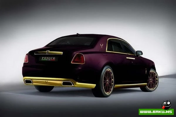 Роскошь на колесах: Золотой Rolls-Royce