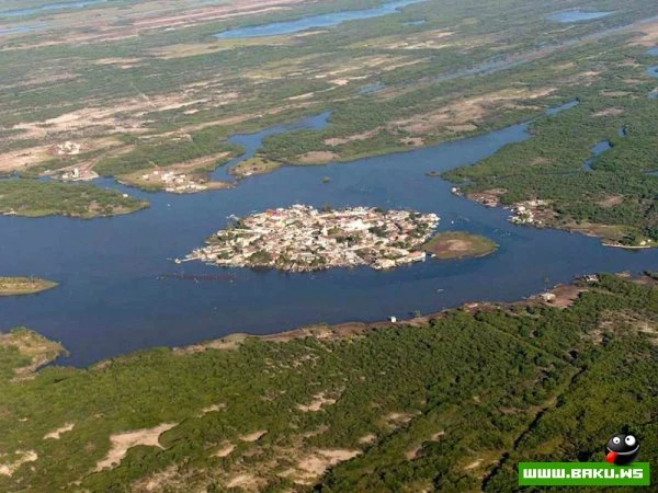 Мескальтитан – город на воде [12 фото]