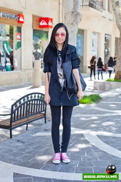 Baku Street Fashion | Spring 2012