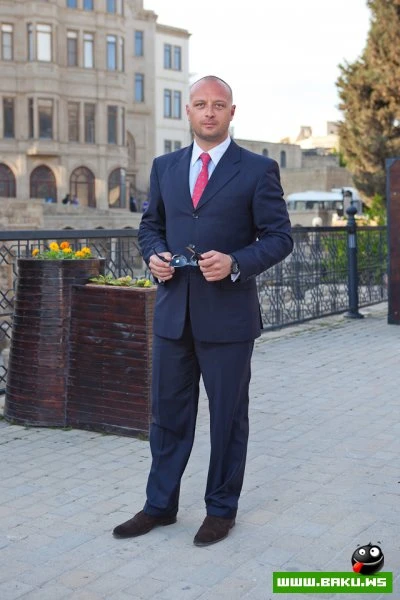 Baku Street Fashion | Spring 2012