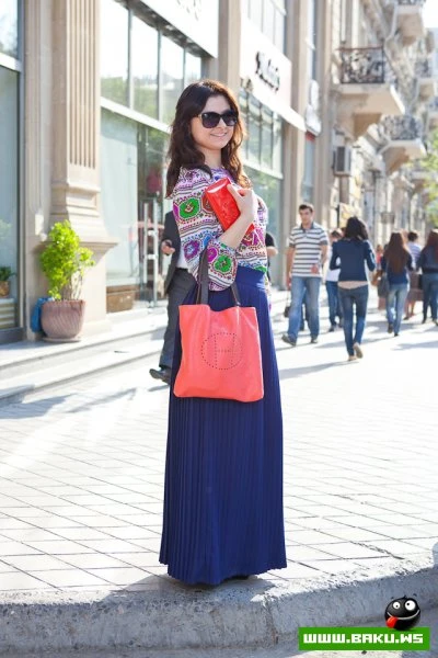 Baku Street Fashion | Spring 2012