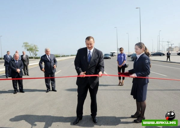Президент Ильхам Алиев и его супруга Мехрибан Алиева приняли участие в открытии Baku Crystal Hall