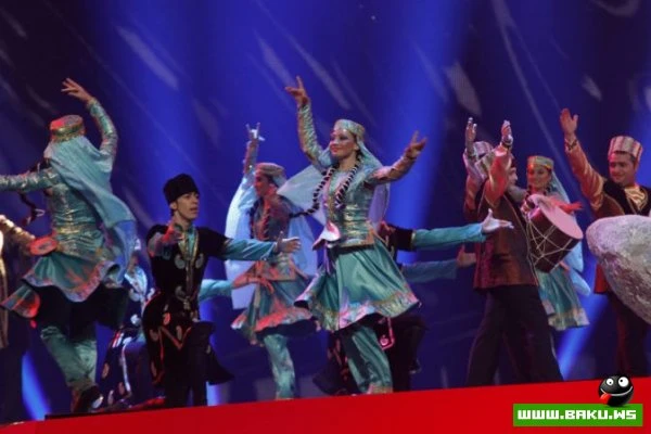 Каким будет полуфинальное шоу конкурса «Евровидение - 2012»? [40 фото]