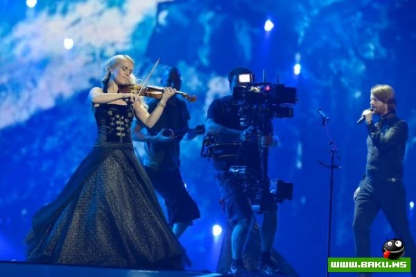 Каким будет полуфинальное шоу конкурса «Евровидение - 2012»? [40 фото]