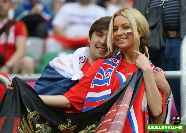 Болельщицы на Евро 2012